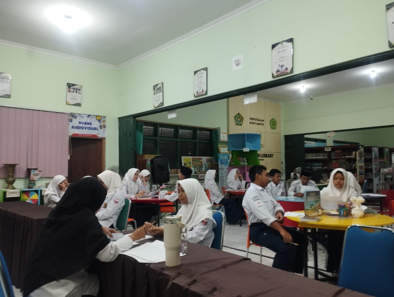 Gambar Berita